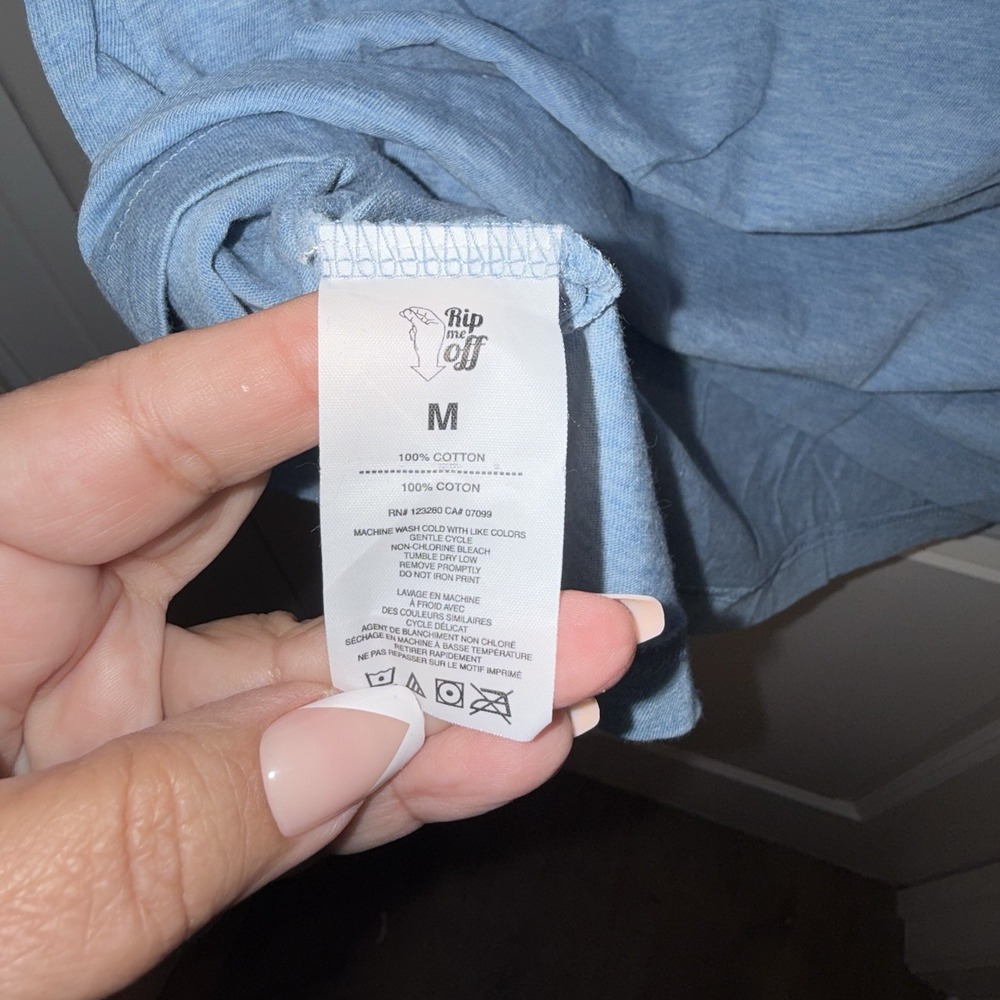 TravisMathew Chicago Golf T Shirt Mens M Blue Golf Cart Graphic Tee - Picture 5 of 6